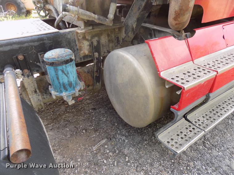 image for item DC4931 1995 Freightliner FLD semi truck