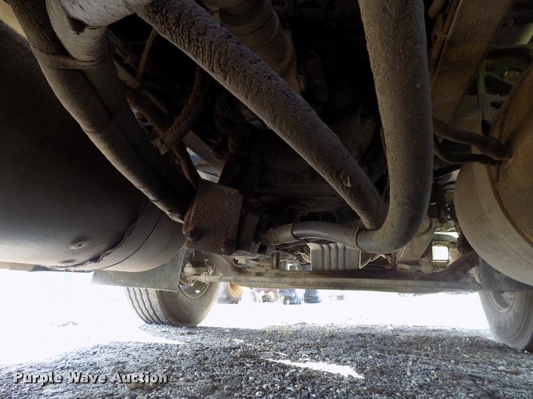 image for item DC4931 1995 Freightliner FLD semi truck