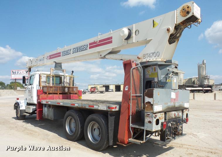 image for item DC5371 2000 Western Star 4964FX crane truck