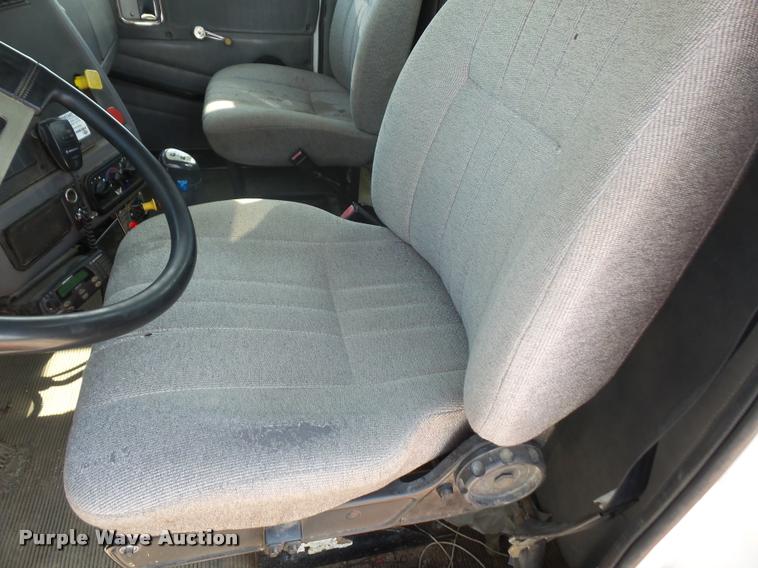 image for item DC5371 2000 Western Star 4964FX crane truck