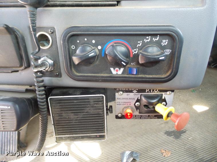 image for item DC5371 2000 Western Star 4964FX crane truck