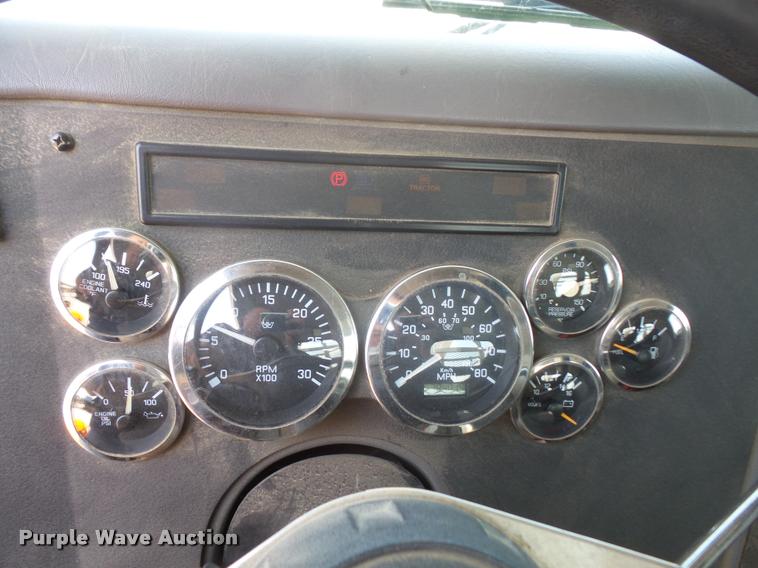 image for item DC5371 2000 Western Star 4964FX crane truck