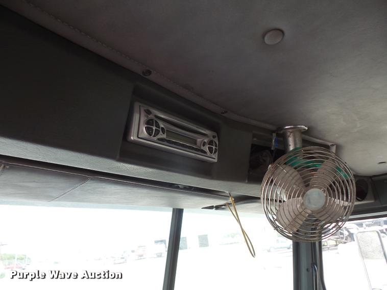 image for item DC5371 2000 Western Star 4964FX crane truck