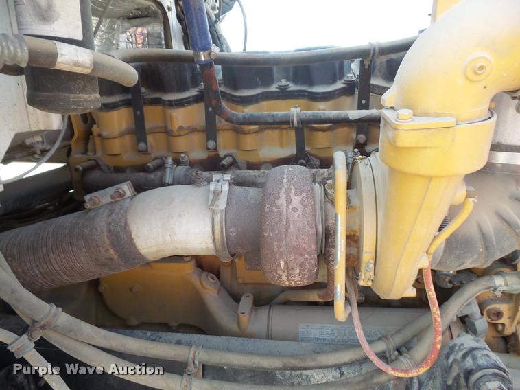 image for item DC5371 2000 Western Star 4964FX crane truck