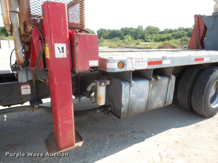 image for item DC5371 2000 Western Star 4964FX crane truck