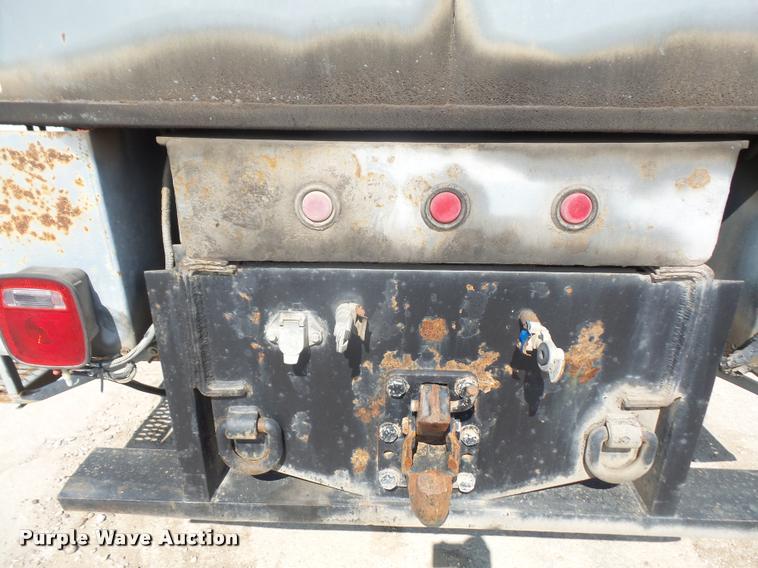 image for item DC5371 2000 Western Star 4964FX crane truck