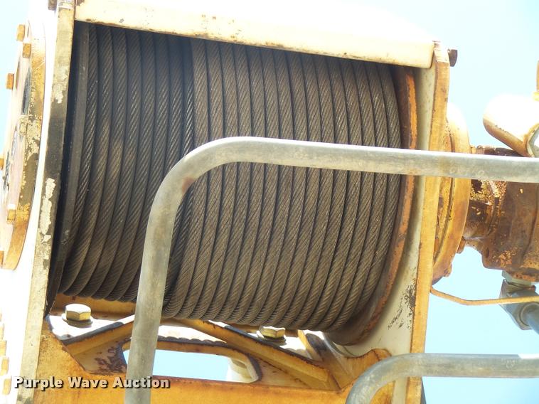 image for item DC5371 2000 Western Star 4964FX crane truck