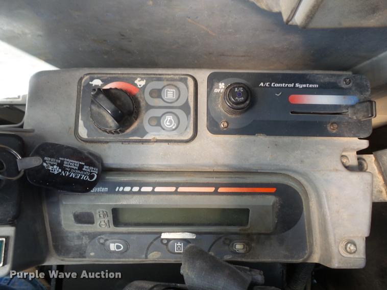 image for item DC5398 2007 Kubota KX080-3 compact excavator