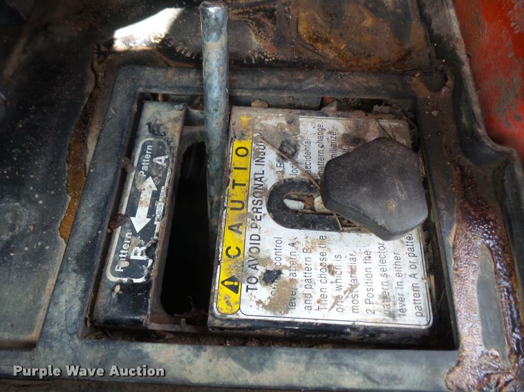 image for item DC5398 2007 Kubota KX080-3 compact excavator