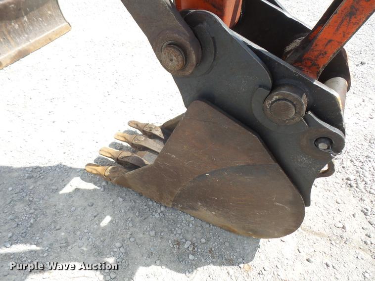 image for item DC5398 2007 Kubota KX080-3 compact excavator