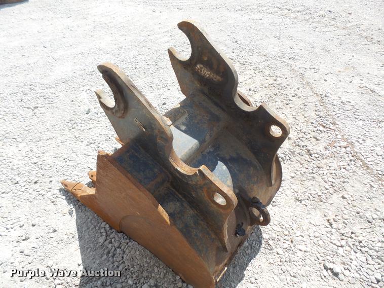 image for item DC5398 2007 Kubota KX080-3 compact excavator