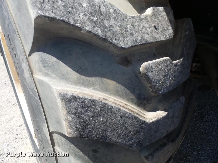 image for item DC5415 1981 P & H Omega 25 crane