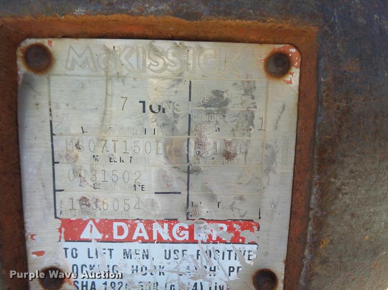 image for item DC5415 1981 P & H Omega 25 crane