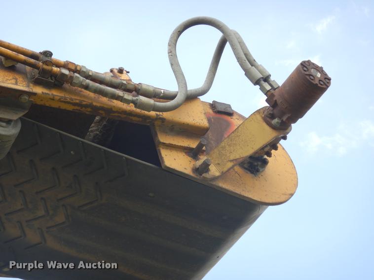 image for item DC5995 1986 Caterpillar PR-450 cold milling machine