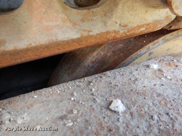 image for item DC5995 1986 Caterpillar PR-450 cold milling machine