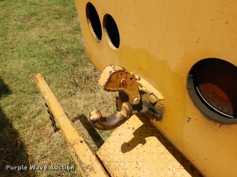 image for item DC5995 1986 Caterpillar PR-450 cold milling machine