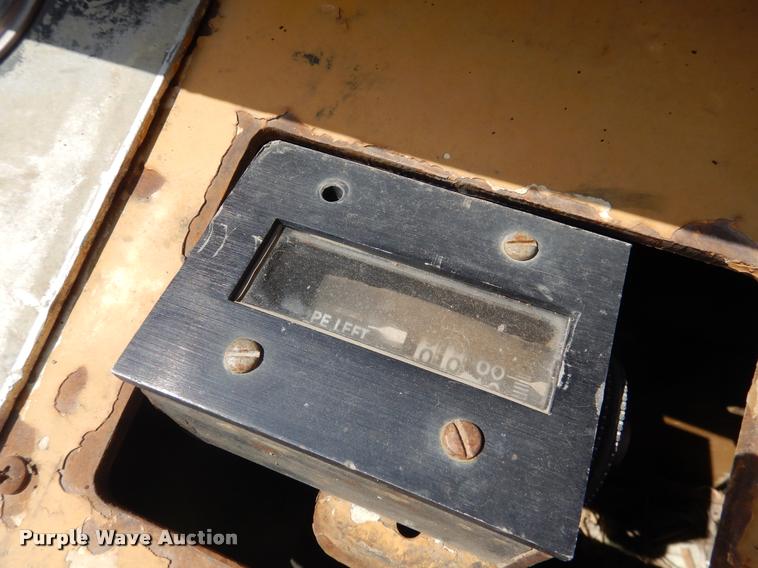 image for item DC5996 1989 Caterpillar PR-450 cold milling machine