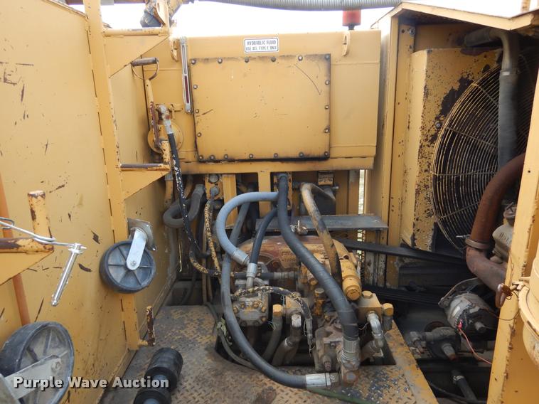 image for item DC5996 1989 Caterpillar PR-450 cold milling machine