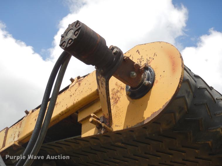 image for item DC5996 1989 Caterpillar PR-450 cold milling machine