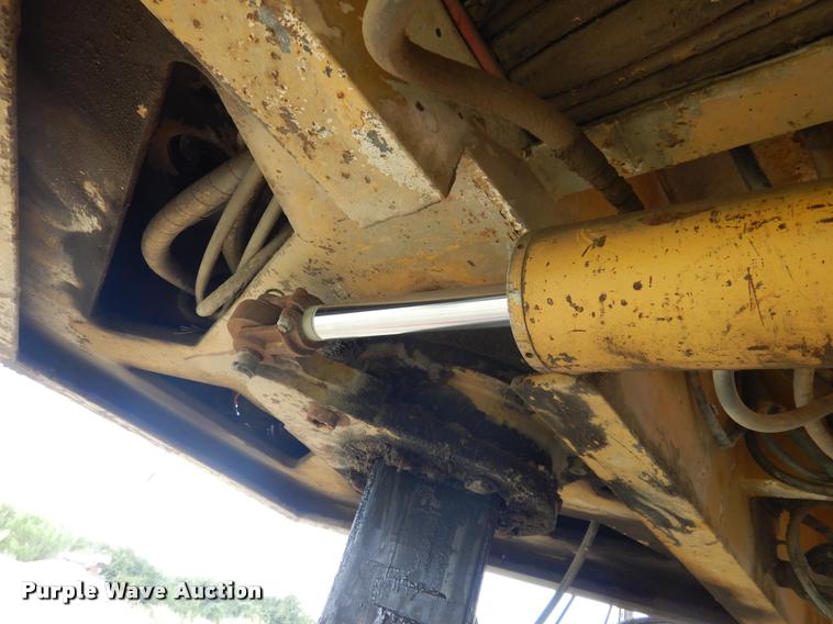 image for item DC5996 1989 Caterpillar PR-450 cold milling machine