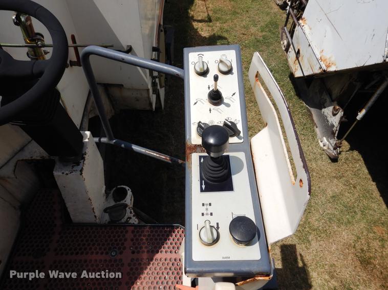 image for item DC5997 2005 Wirtgen W1200F cold milling machine