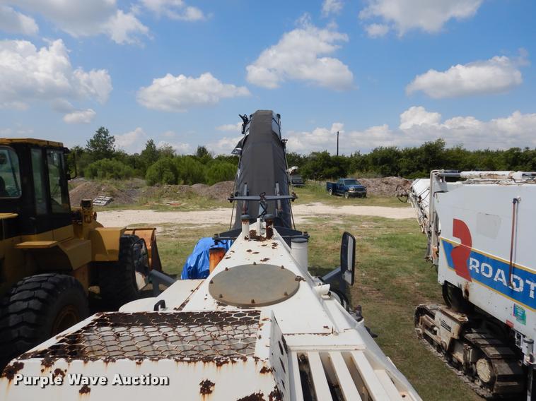 image for item DC5997 2005 Wirtgen W1200F cold milling machine