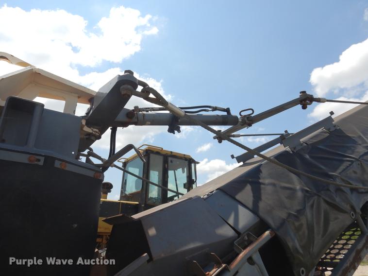 image for item DC5997 2005 Wirtgen W1200F cold milling machine