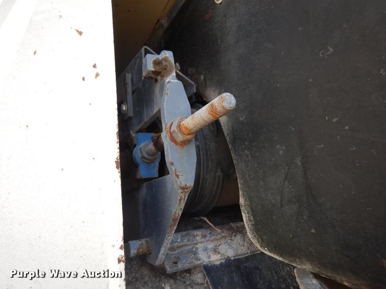 image for item DC5997 2005 Wirtgen W1200F cold milling machine