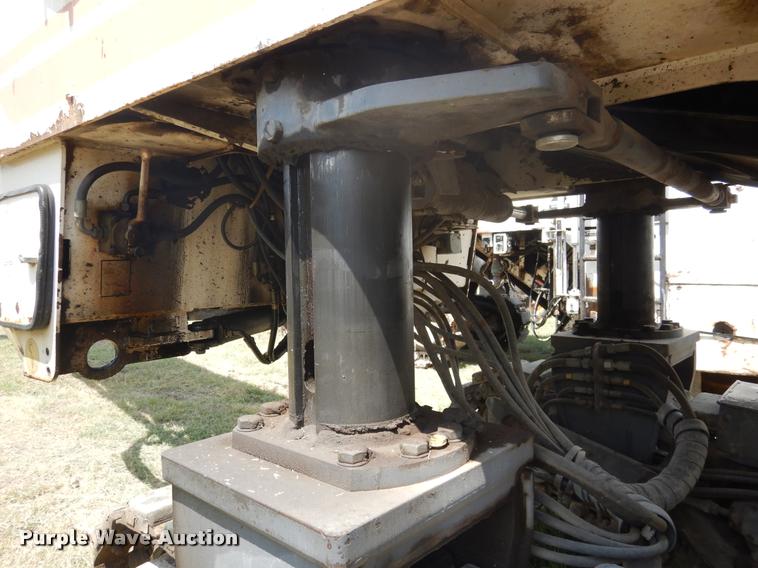 image for item DC5997 2005 Wirtgen W1200F cold milling machine