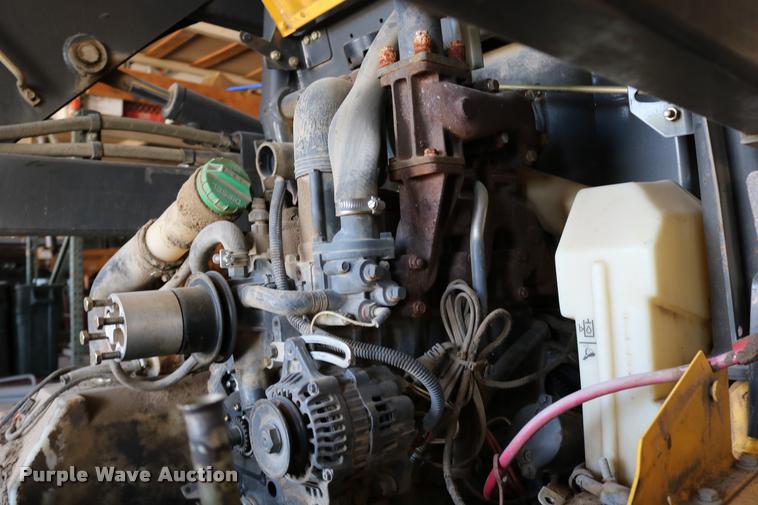 image for item DD0176 2009 New Holland L175 skid steer