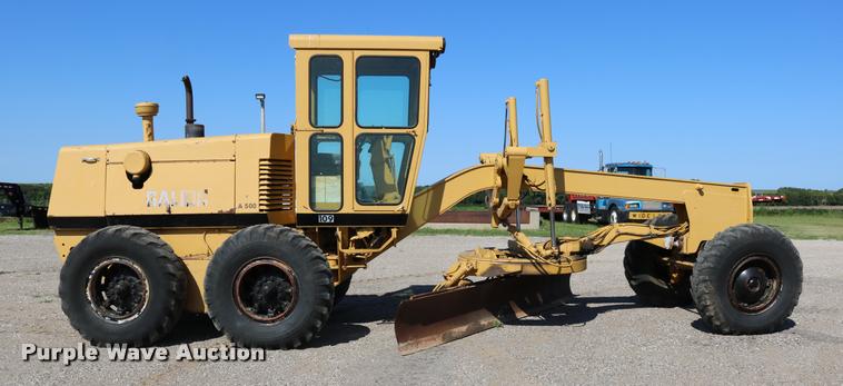 image for item DD0225 1982 Galion A500 motor grader