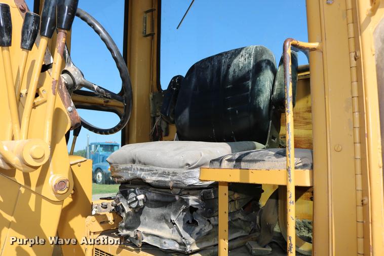 image for item DD0225 1982 Galion A500 motor grader