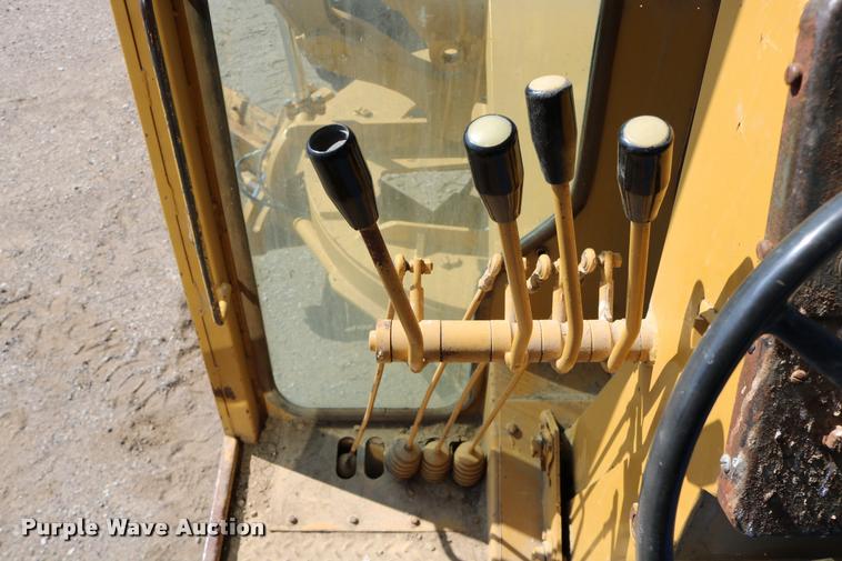 image for item DD0225 1982 Galion A500 motor grader