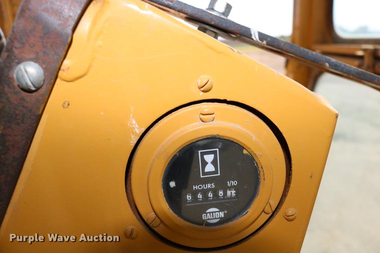 image for item DD0225 1982 Galion A500 motor grader