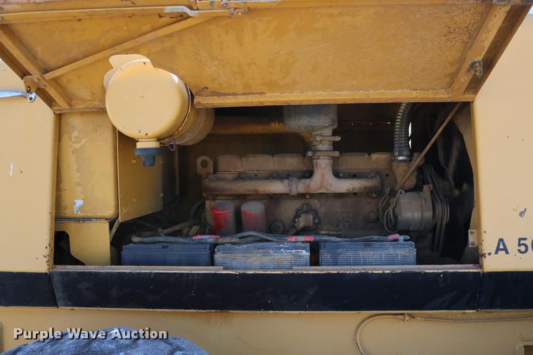 image for item DD0225 1982 Galion A500 motor grader