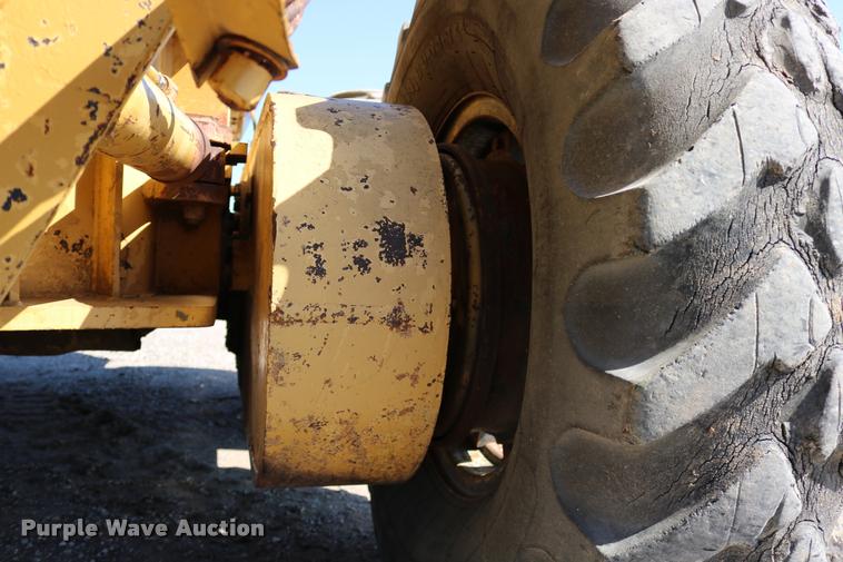 image for item DD0225 1982 Galion A500 motor grader
