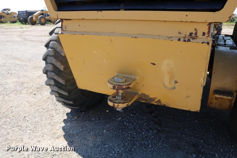 image for item DD0225 1982 Galion A500 motor grader
