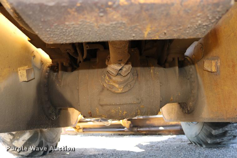 image for item DD0225 1982 Galion A500 motor grader