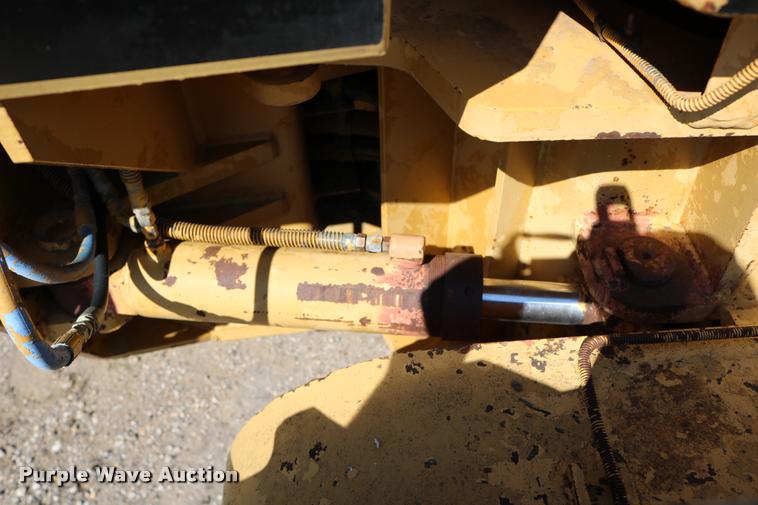 image for item DD0225 1982 Galion A500 motor grader