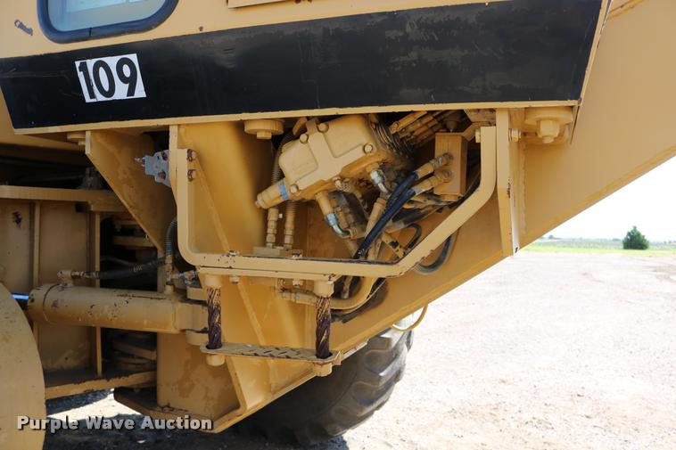 image for item DD0225 1982 Galion A500 motor grader