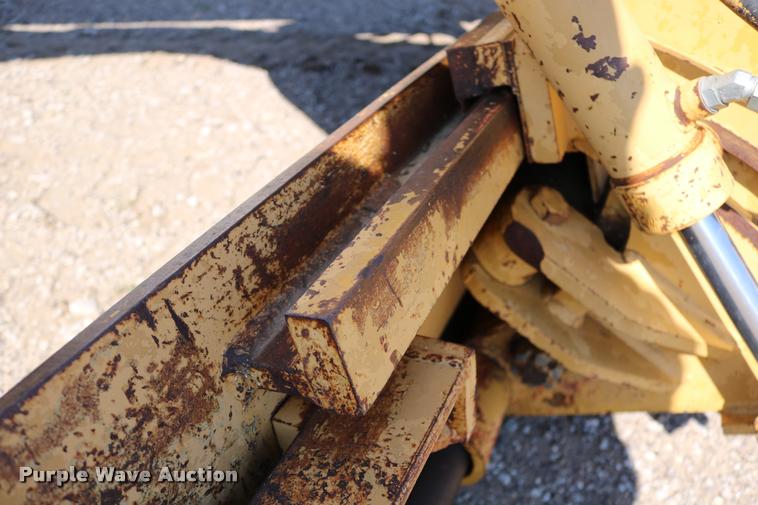 image for item DD0225 1982 Galion A500 motor grader