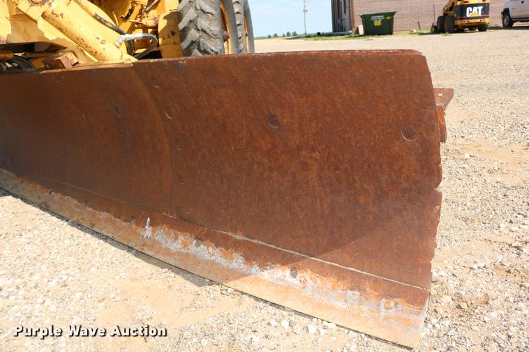 image for item DD0225 1982 Galion A500 motor grader