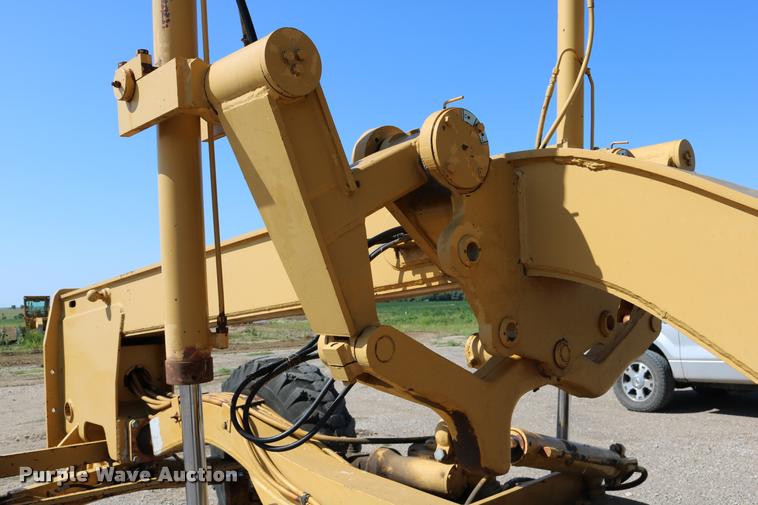 image for item DD0225 1982 Galion A500 motor grader