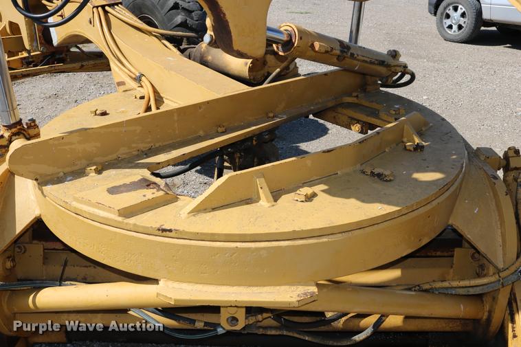 image for item DD0225 1982 Galion A500 motor grader
