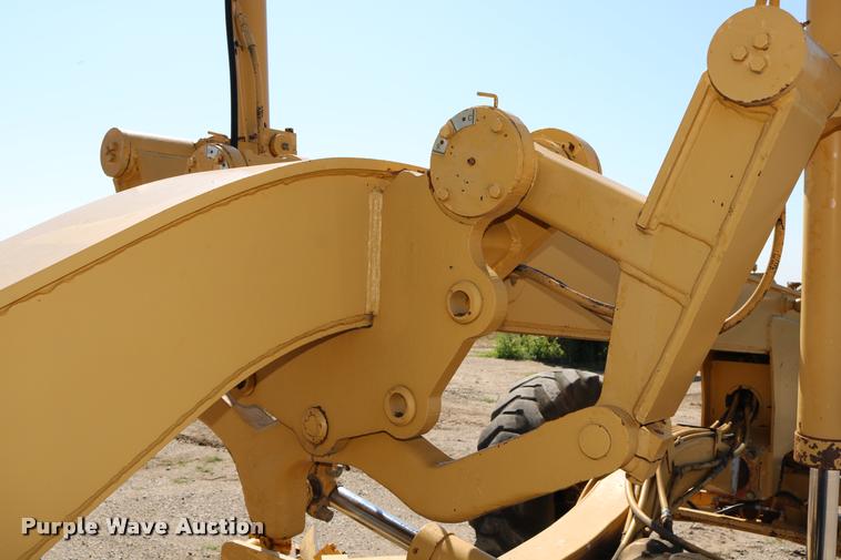 image for item DD0225 1982 Galion A500 motor grader
