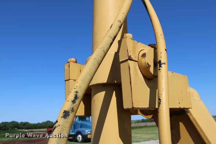 image for item DD0225 1982 Galion A500 motor grader