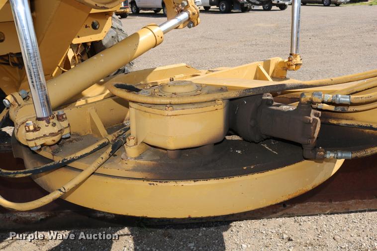 image for item DD0225 1982 Galion A500 motor grader