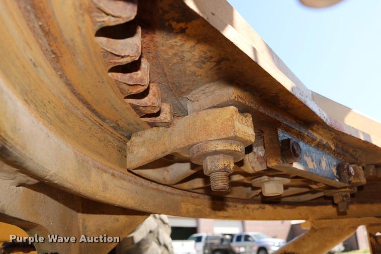 image for item DD0225 1982 Galion A500 motor grader