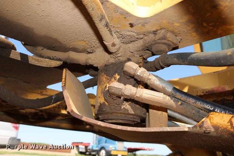 image for item DD0225 1982 Galion A500 motor grader