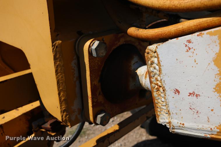 image for item DD0225 1982 Galion A500 motor grader